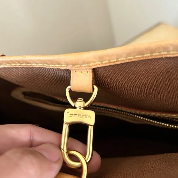 Louis Vouitton Pre-owned Batignolles Tote Bag - Picture 7 of 15